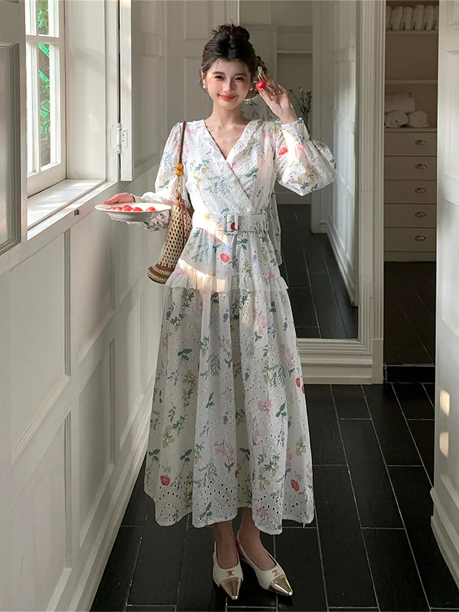Robe midi à manches lanternes  - French Vintage Floral Midi Dress avis et prix